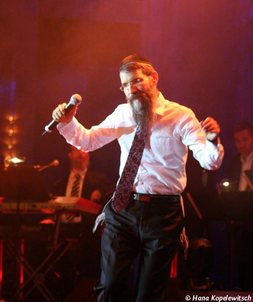 Avraham Fried in Aktion